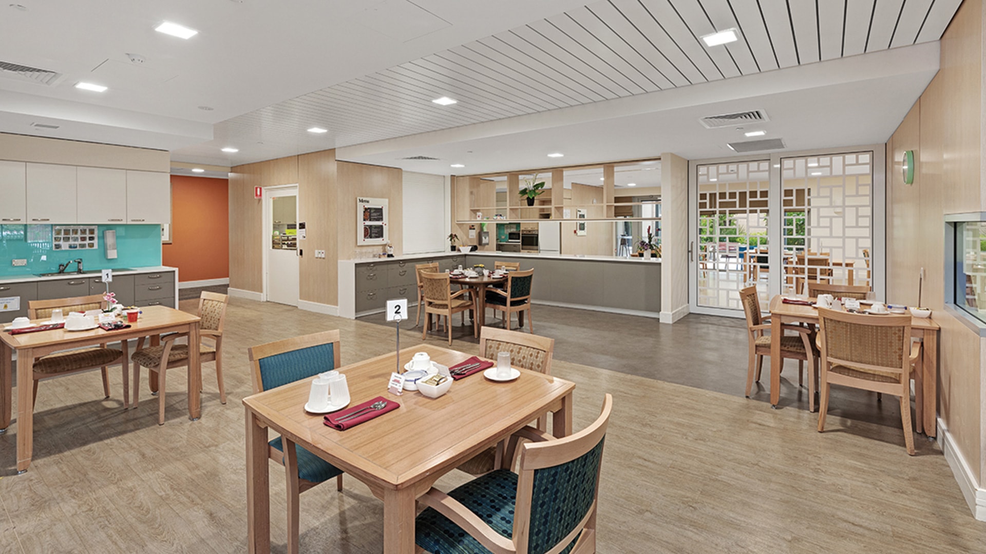 wesley-house-aged-care-dining-02