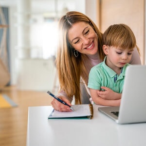 Support for parents as service expands into regional South Australia