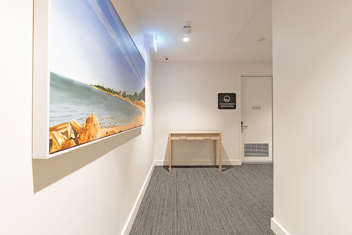 unitingsa-vista-apartments-retirement-living-hallway